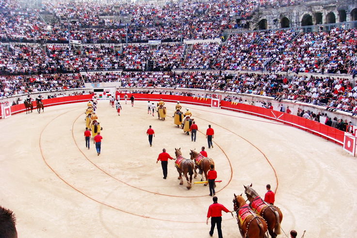 Féria de Nîmes corrida pays d'oc pentecôte ©DR
