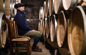 Visit the wine cellar at Domaine Armand Heitz ©Jib Peter